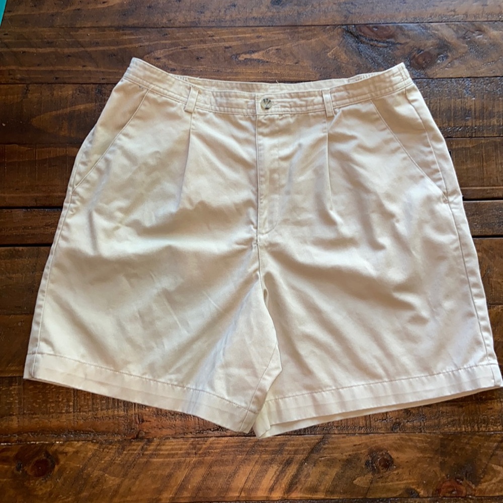 White Stag Khaki Bermuda Shorts Women’s Size 14 #221
